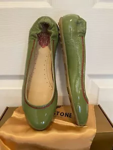 Scarpe basse da balletto nuove con scatola Blackstone Sabrina Calista verdi in pelle verniciata 39 - Foto 1 di 5