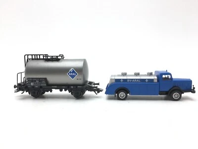 MARKLIN 47903 H0 Set "Brennstoff" con vagone cisterna a due assi ARAL E CAMION - Immagine 1 di 4