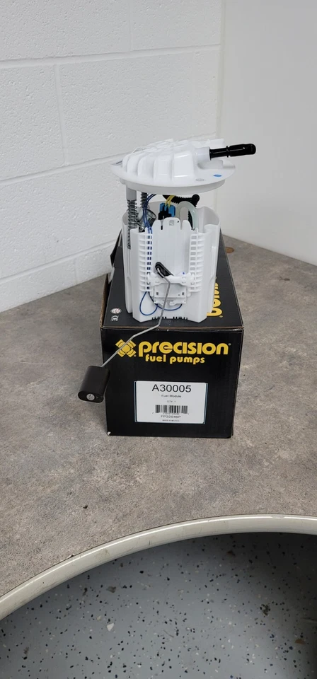 A30005 2007-2014 Chrysler 200, sebring, Avenger fuel pump - Image 1 of 1