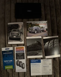 🛻🛻2019 Ford F250 F350 Super Duty Diesel Gas Manual Platinum OEM🛻🛻 - Foto 1 di 9