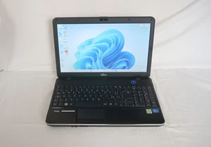 Fujitsu LIFEBOOK A512- Intel® Core™ i7 -480GB SSD nuovo , 8GB ram, Win11 - Foto 1 di 8