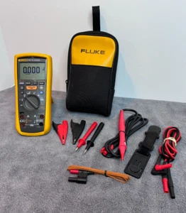 Fluke 1587 FC Digital Insulation Multimeter with Pouch and Accessories - Picture 1 of 14