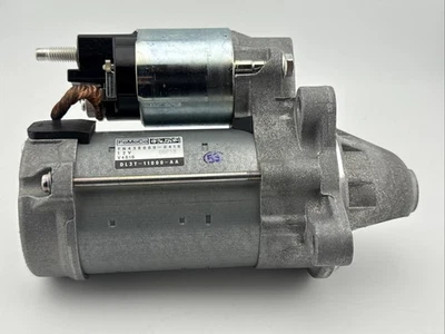 New Genuine Motorcraft Starter Motor Ford Gas 5.0 6.2 6.8 DL3Z-11002-A SA-1026 - Image 1 of 4