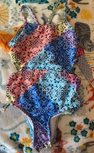 Kenzie Girl Girls Size 4 Bandana Bright Print Swimsuit 1 Piece NEW UPF 50 - Picture 1 of 3