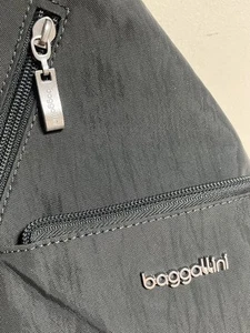Baggalini Crossbody Sling - Bild 1 von 8