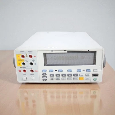 Fluke 8846A Digital Multimeter 100V For Parts/Not Working junk Japan - Image 1 of 4