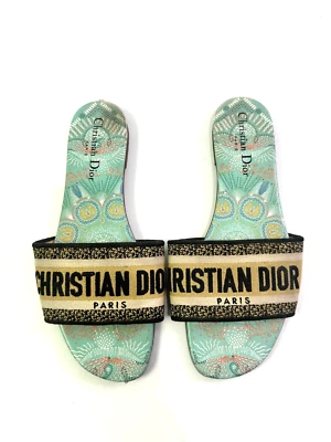 Dior Tricolor Bordado Lona Dway Diapositivas Planas Talla 38.5 EU| 8.5 US| 5.5 UK Foto 1 de 4