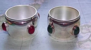 Pair Master Mariners Port & Starboard Silver Plated Glass Cabochon Napkin Rings - Picture 1 of 4