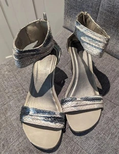 Kenneth Cole Reaction Shoes Size 6.5 - Picture 1 of 2