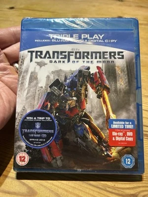 Transformers  Dark Side Of The Moon - Blu-ray & DVD - New & Sealed - Image 1 of 3
