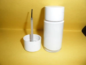 Honda Acura Touch Up Paint Grand Prix White code NH565 - Picture 1 of 1
