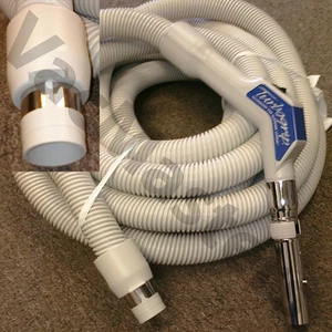 GENUINE Vacuflo 30' TurboGrip central vacuum hose, UNIVERSAL-STYLE w/o Hose Rack - Picture 1 of 4