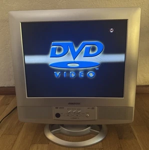 Sylvania LCD Television TV DVD CD MP3 Combination Model 6615LDF & Remote - Picture 1 of 5