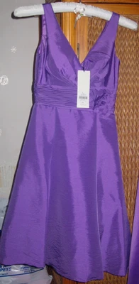 Vestido de noite/prom roxo tem detalhe franzido e cintura plissada, tamanho 6 NOVO - Imagem 1 de 4