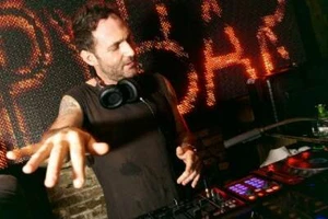 Steve Lawler Live Audio & Vidéo DJ-Sets USB SPECIAL Compilation (1998 - 2024) - Photo 1/12