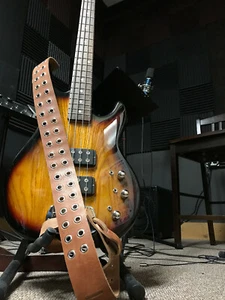 Gitarrengurt Öse Nieten Echtleder Akustik E-Bass Made in USA - Bild 1 von 6