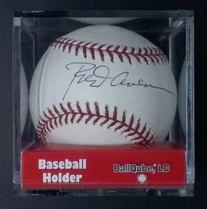 Rod Carew Signed Auto MLB Baseball with Cube Beckett Twins Angels Sweet Spot HOF - Picture 1 of 3