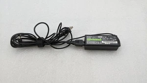 Original AC Adapter Charger For SONY VAIO VPCYB13KD VPCYB23KD VPCYB33KD 19.5V 2A - Picture 1 of 4