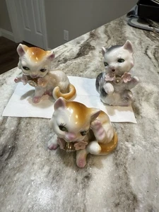 Vintage Japan Cat Figurine Lot Of 3 Lusterware Kittens Flowers Bells 1950s Cute - Picture 1 of 14