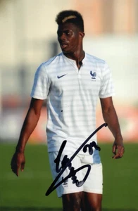 FRANCE & LEEDS UNITED: HADI SACKO SIGNED 6x4 ACTION PHOTO+COA - Picture 1 of 1