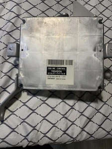 2004-2009 TOYOTA PRIUS 1.5L ENGINE MOTOR COMPUTER CONTROL MODULE Ecu 8966147010 - Picture 1 of 2