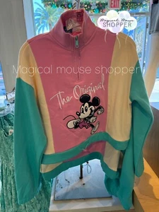 Disneyworld Her Universe Mickey Mouse The Original Quarter Zip Sweatshirt XL - Picture 1 of 1