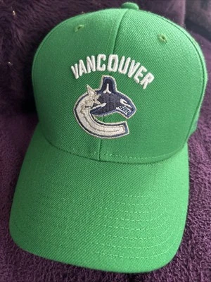 Vancouver Canucks Green Hat Brand New St. Patricks Day OfficialNHL Hockey Reebok - Image 1 of 3