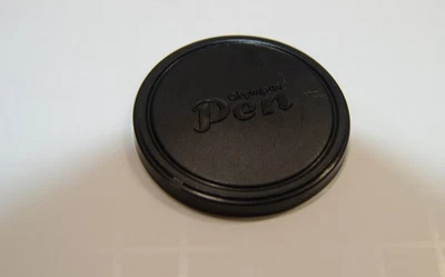 Tapa de lente frontal original Olympus Pen D2 en excelente estado Foto 1 de 2