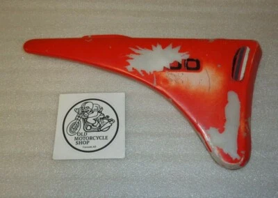 Yamaha XT200 1982 cubierta lateral derecha OEM # 15A-21721-00 Foto 1 de 4