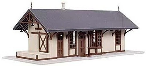 Atlas Maywood Station Tan Kit - N Scale Model Railroad Building - #2848 - Image 1 of 1