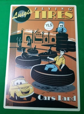 Letrero de metal Luigi’s Flying Tires lanzamiento 2012 parques Disney coches tierra nuevo con etiquetas Foto 1 de 3