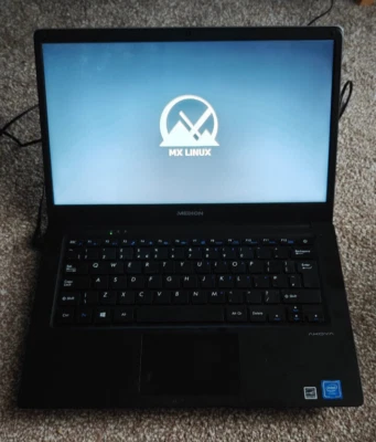 Medion E4242 1.4GHz 14'' Quad Core Laptop Linux Office SSD Ex Battery BT Cheap - Image 1 of 4