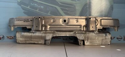 Porsche 718 Boxster 2017-2024, 718 Cayman barra de refuerzo trasera OEM usada Foto 1 de 4