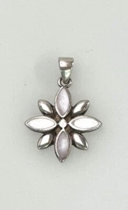 Anhänger 925 Sterling Silber Blume Seerose? Perlmutt Kettenanhänger3,61g GSF79G6 - Bild 1 von 4