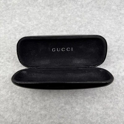 Estuche rígido para gafas y gafas de sol Gucci negro LEER Foto 1 de 4