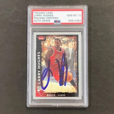 Tarjeta firmada por Larry Hughes Fleer Basketball #74 2008-09 automática 10 PSA Slabbed Bulls Foto 1 de 2