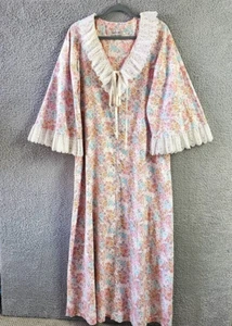 VTG David Brown Lounge Dress Womens Medium FLoral Lace Caftan Prairie 70's Robe - Picture 1 of 17