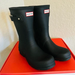 HUNTER Men's Original Short Waterproof Rain Boot, Rubber Black, Size 10, NWT - Picture 1 of 16