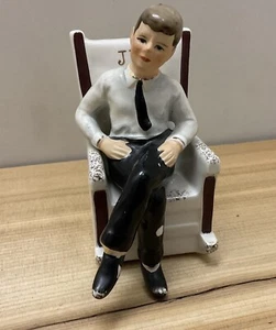 JFK Rocking Chair Salt & Pepper Shakers Japan NYC Vintage 1962 Arrow - Picture 1 of 10