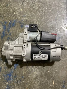 NEW Genuine Delco Remy 8201193 Starter Motor 39 MT CW 12V SAE 3 Mount - Picture 1 of 5