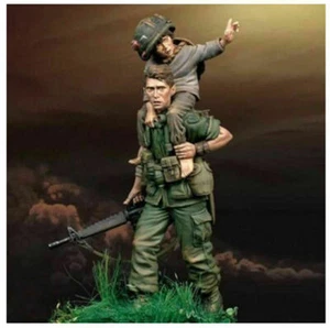 1/24 75 mm kit modello figure in resina esercito guerra del Vietnam soldato americano con ragazzo non dipinto - Foto 1 di 8