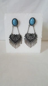 Women's Earrings Torquoise Heart Shape Southwestern Chandelier Drop Silver. - Picture 1 of 3