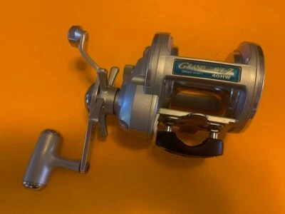 DAIWA GRAND WAVE Z 40HW CONVENTIONAL CASTING FISHING REEL AWESOME WORKS GREAT - Image 1 of 4