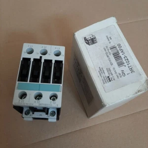 Contactor de 3 polos 9A 4kW 110V CA 50Hz para Siemens 3RT1023-1AF00 - Imagen 1 de 2