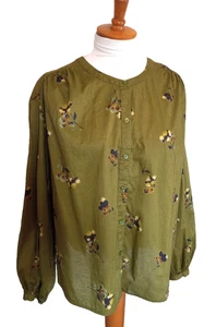 A.N.A Camilla Green Floral Blouse, round neck, button Front -Size 1X NWT - Picture 1 of 3
