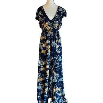 Uttam Boutique Floral Navy High Low Dress Short Sleeve US 10 Petite  - Bild 1 von 4