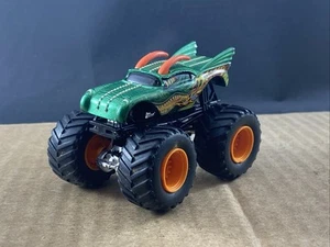 Hot Wheels Monster Jam Dragon Monster Truck 1:64, COMB SHIP $1 - Picture 1 of 4