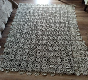 Hand Crochet Lace King Bed Cover Ivory 100% Cotton 108”x110” Scallop Edge - Picture 1 of 5