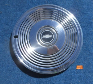 1970 1971 1972 Chevy Caprice Monte Carlo Wheel Cover Hubcap 15" OEM GM - Picture 1 of 8
