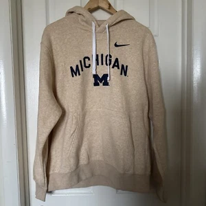 Nike Men’s Large Michigan Wolverines Football Fleece Pullover Hoodie FJ9177-252 - Picture 1 of 15